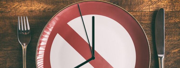 fast for hours for a weight loss of 7 kg per week