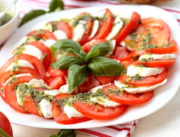 Caprese is a great appetizer for those following a Mediterranean diet.