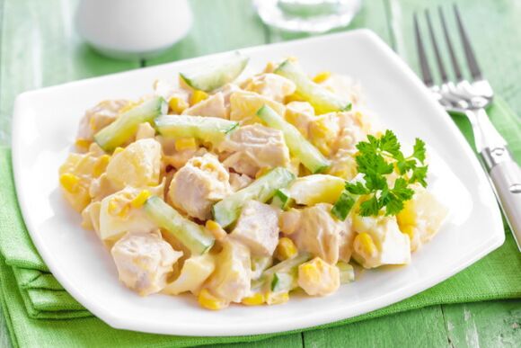 Summer salad - a light and unusual dish on the Mediterranean diet menu